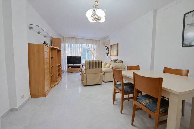 Piso en Venta en Calle Ferrocarril del Puerto, 10 en Parque Ayala - Jardín de la Abadía - Huelín