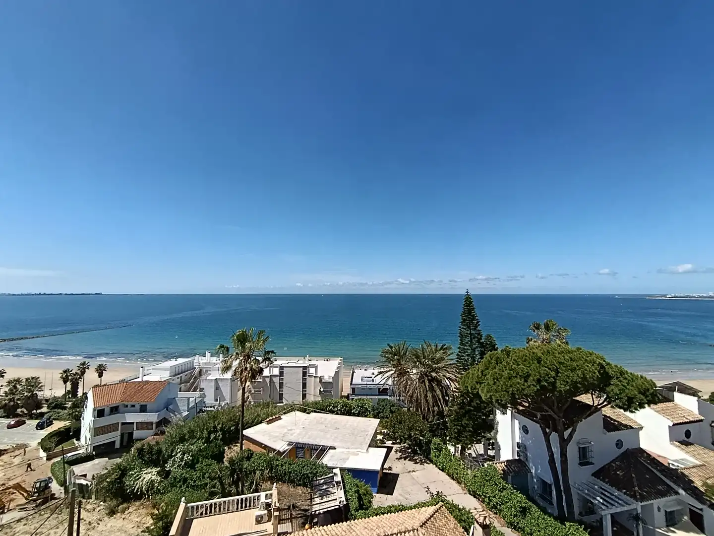 Außenansicht von Wohnung zur Miete in El Puerto de Santa María mit Terrasse, Abstellraum und Möbliert