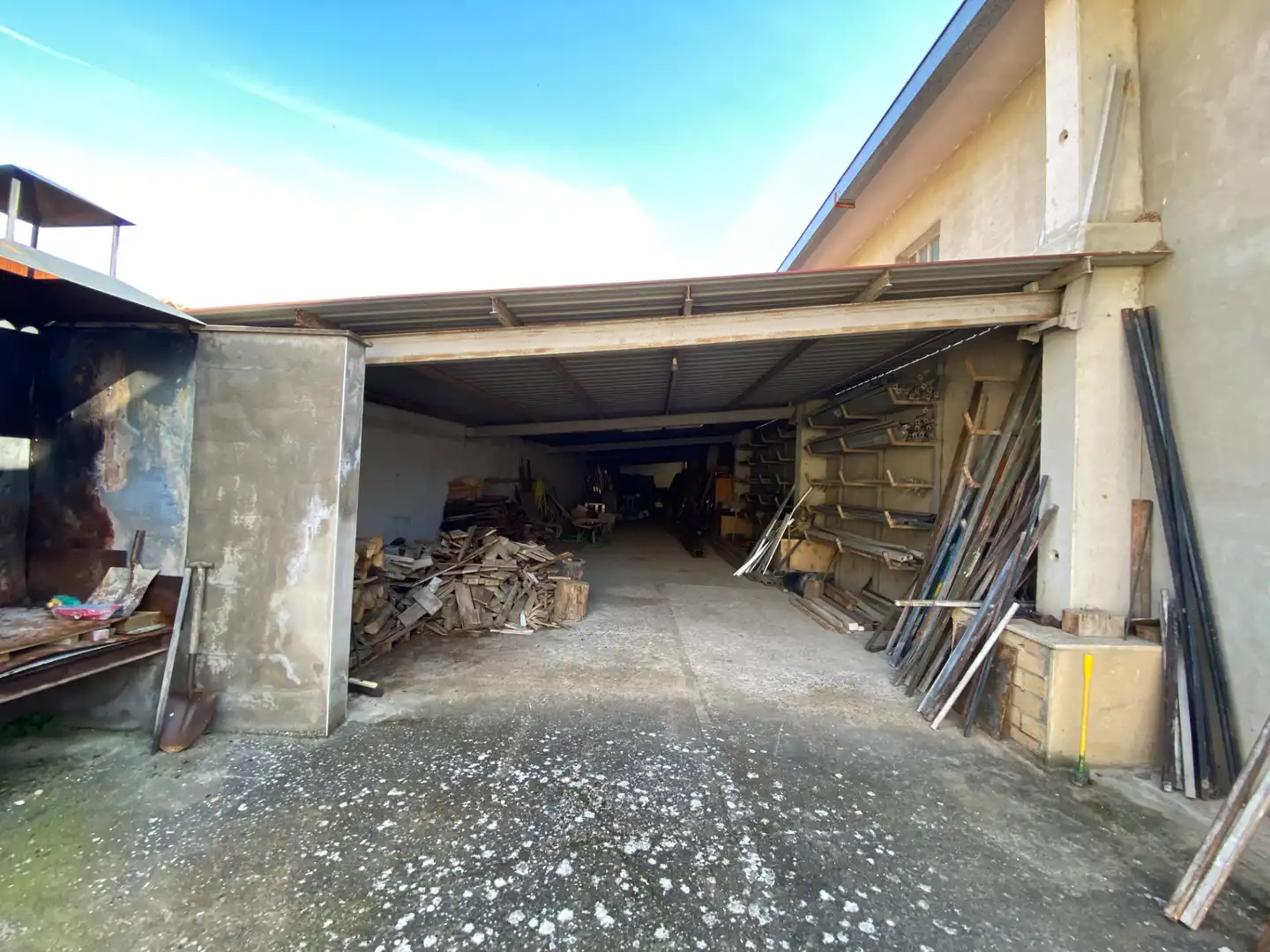 Parking of Industrial buildings for sale in Uncastillo