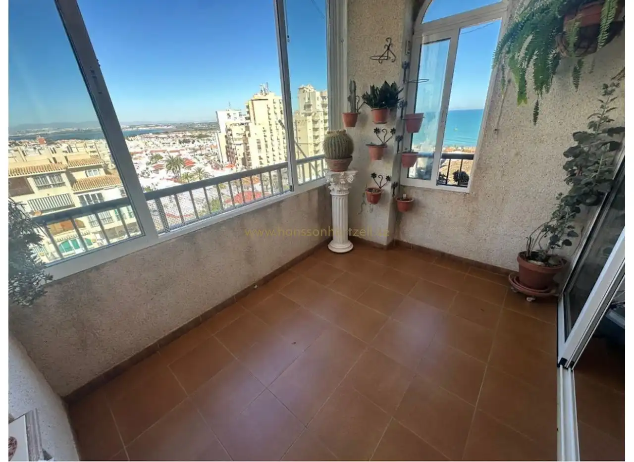 Habitación de Apartamento en venta en Torrevieja