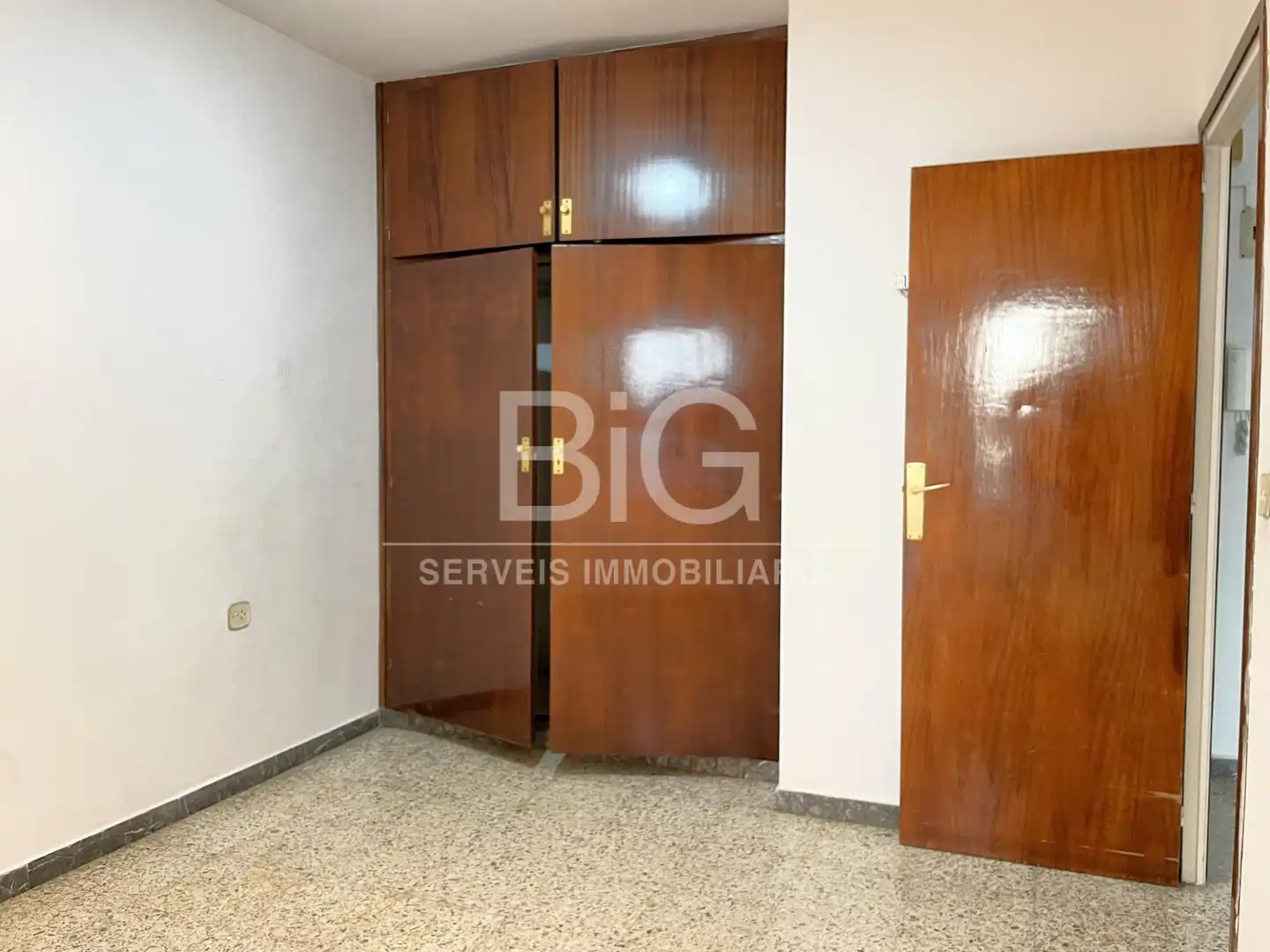 Habitación de Ático en venta en Mataró con Terraza, Trastero y Balcón