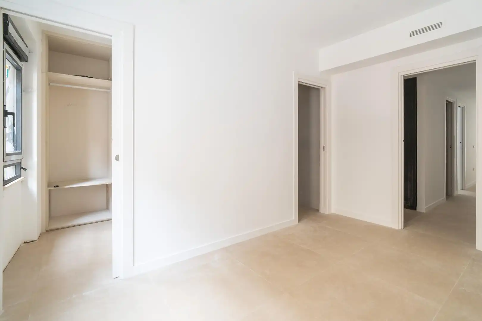 Schlafzimmer von Erdgeschoss zum Verkauf in Paiporta mit Klimaanlage und Terrasse