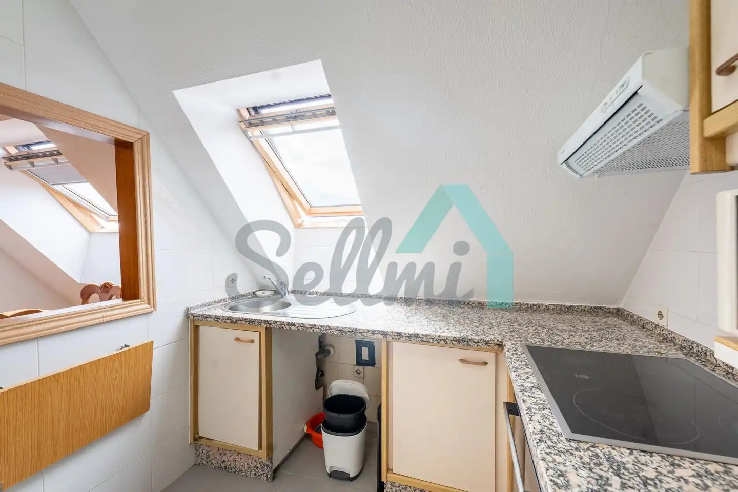 Cocina de Piso de alquiler en Oviedo  con Calefacción, Parquet y Amueblado