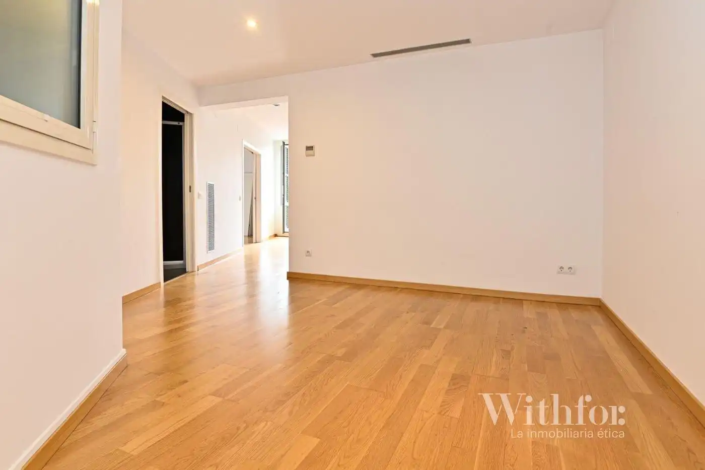 Piso con terraza en venta en Carrer ARIBAU, imagen 2