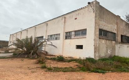 Vista exterior de Nau industrial en venda en Camarles