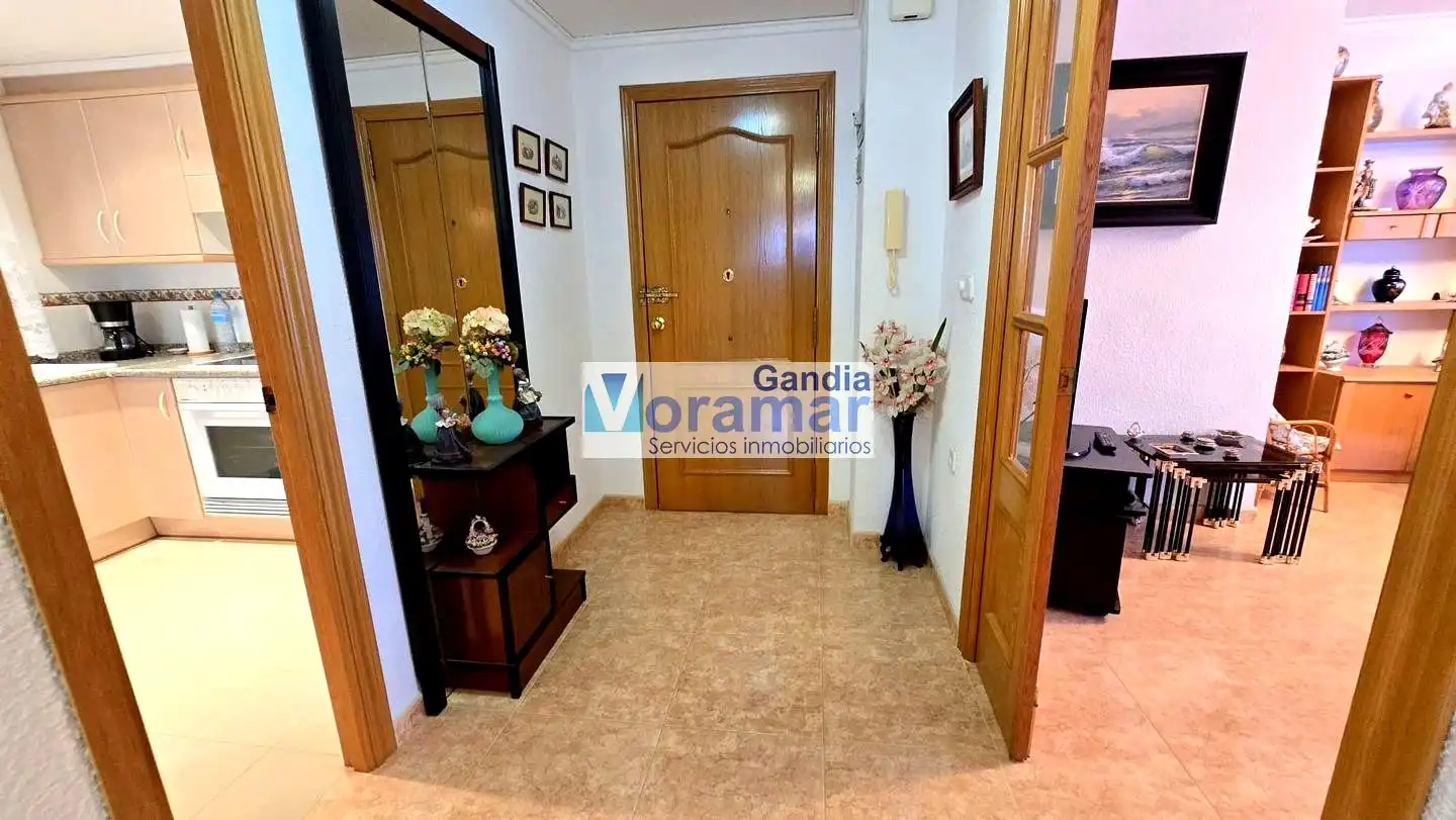 Apartamento de alquiler en Gandia con Aire acondicionado, Calefacción y Piscina comunitaria