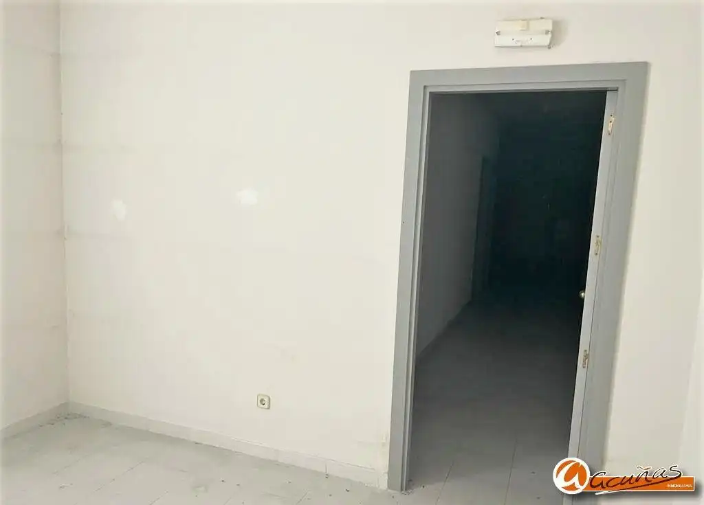 Local comercial en alquiler en Calle Infante Don Fernando, imagen 34