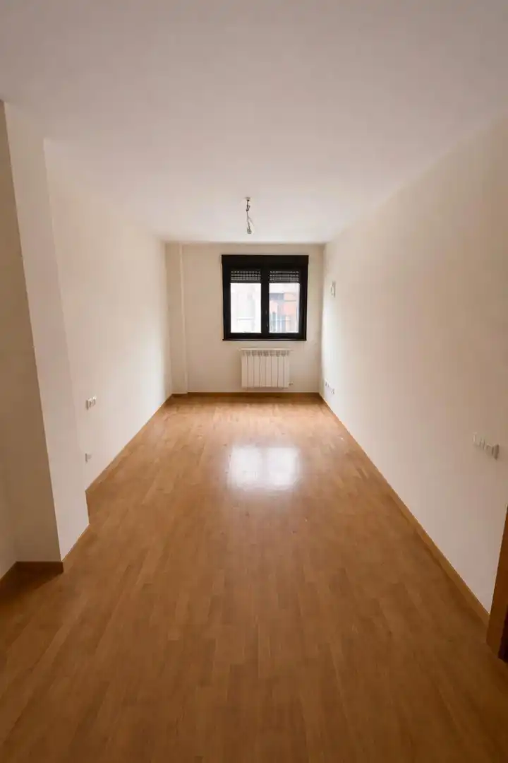 Bedroom of Flat for sale in Castellanos de Moriscos  with Heating