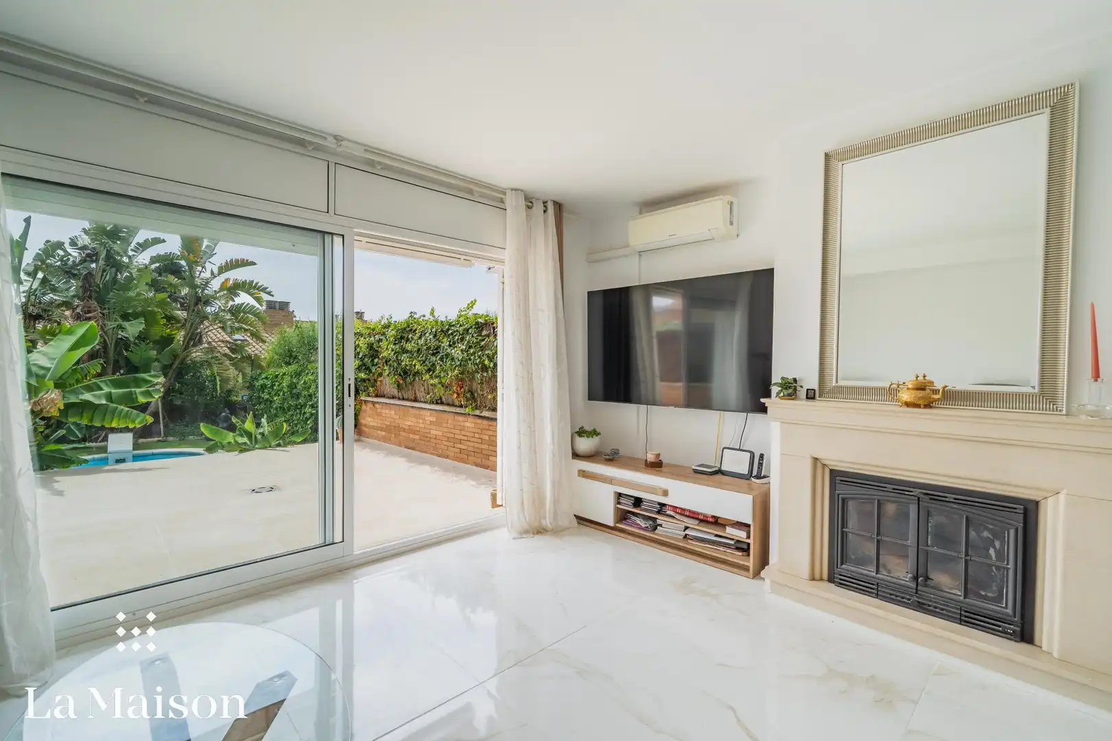 Sala de estar de Casa o chalet en venta en Sant Vicenç de Montalt con Aire acondicionado, Calefacción y Terraza