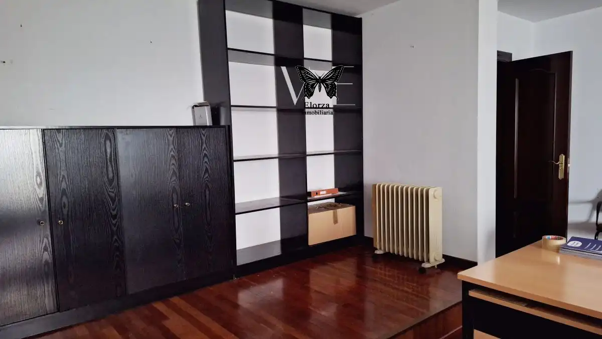 Office space for sale in Centro - Casco Histórico, imagen 7