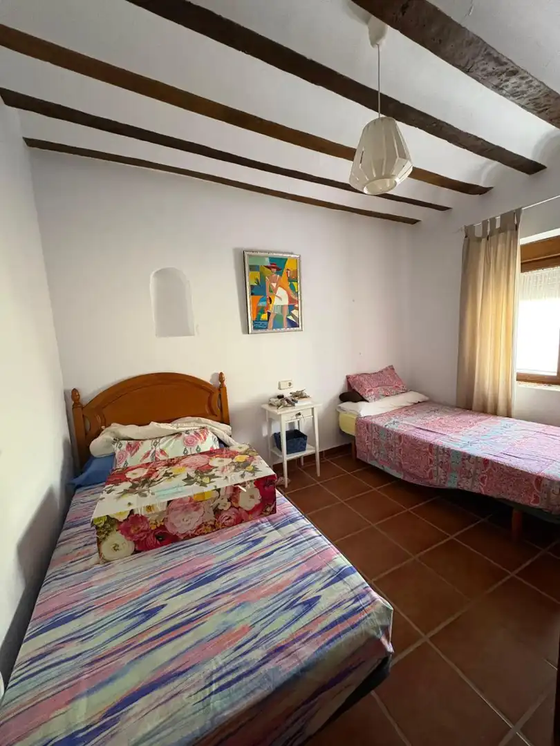 Dormitori de Casa o xalet en venda en Villagarcía del Llano amb Calefacció i Traster