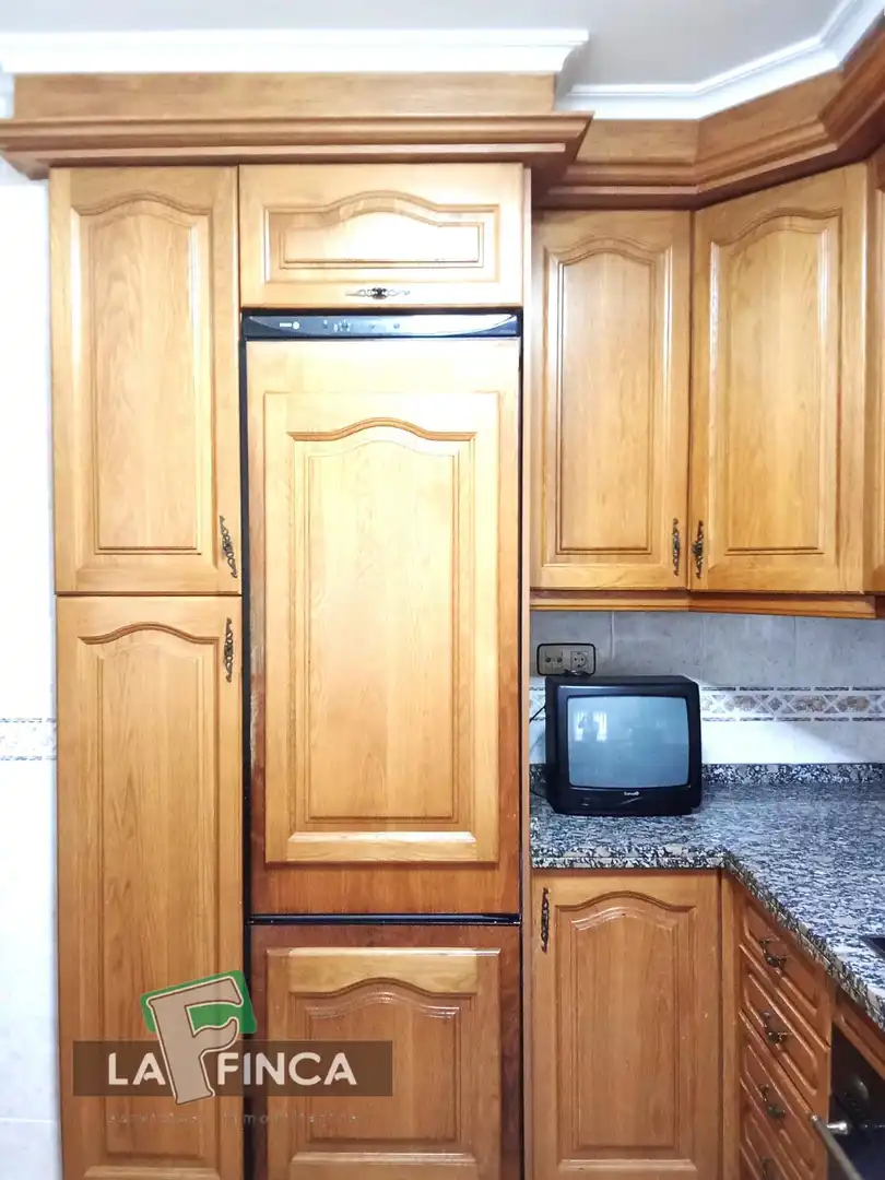 Kitchen of Flat for sale in Avilés  with Heating and Furnished