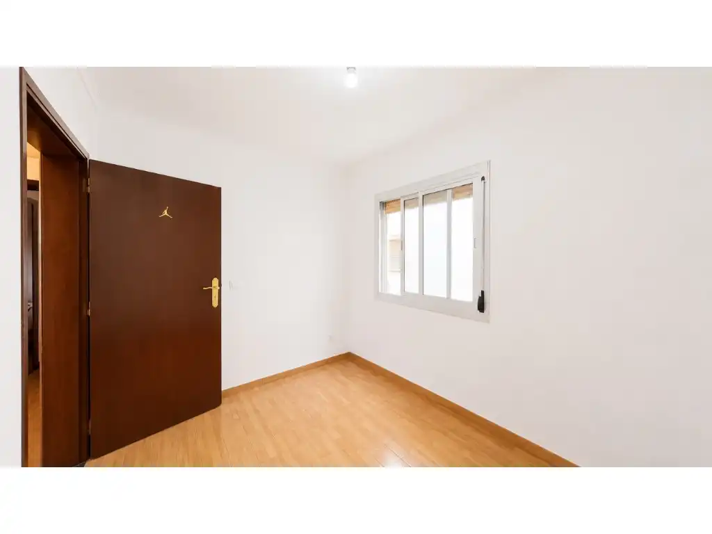 Habitación de Piso en venta en Sant Boi de Llobregat