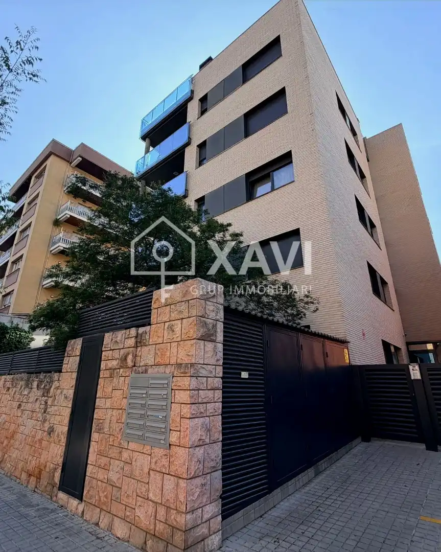 Exterior view of Flat for sale in Igualada  with Air Conditioner, Heating and Private garden