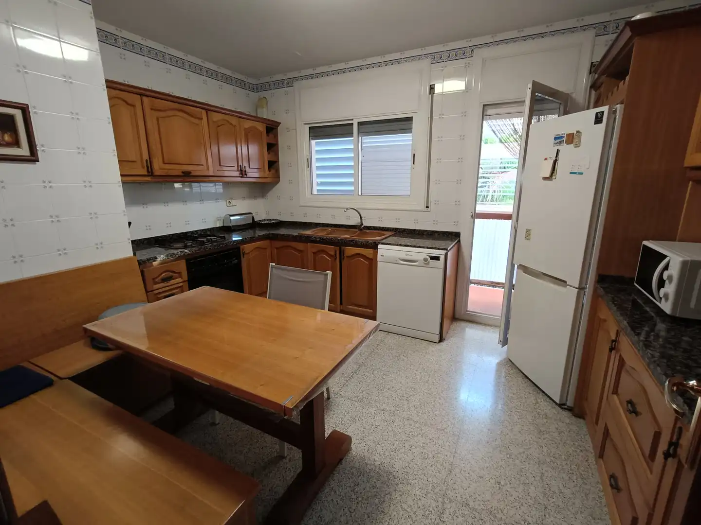 Cuina de Pis en venda en L'Hospitalet de Llobregat amb Aire condicionat, Calefacció i Terrassa