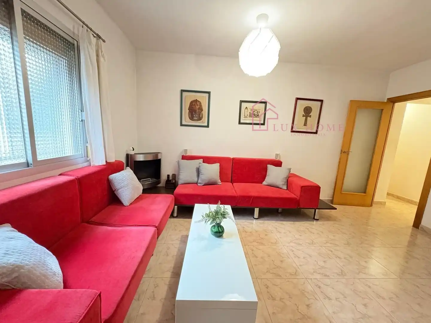 Sala d'estar de Planta baixa en venda en Santa Perpètua de Mogoda amb Aire condicionat i Calefacció