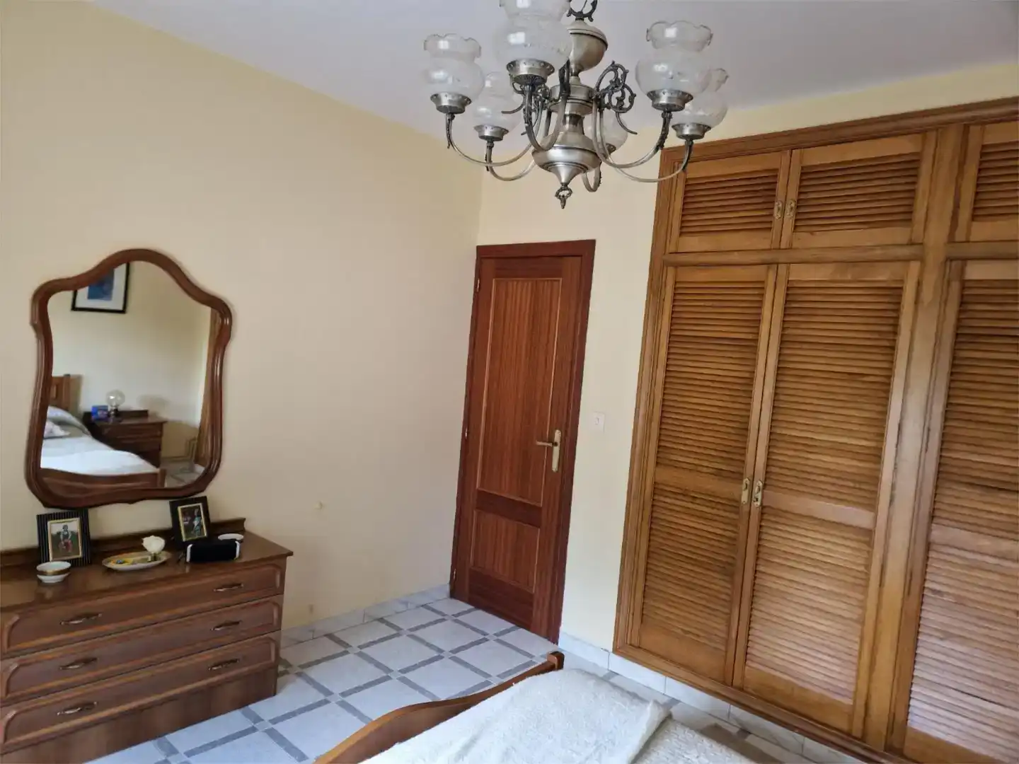 Casa o xalet en venda en Villabrázaro amb Jardí privat, Traster i Moblat