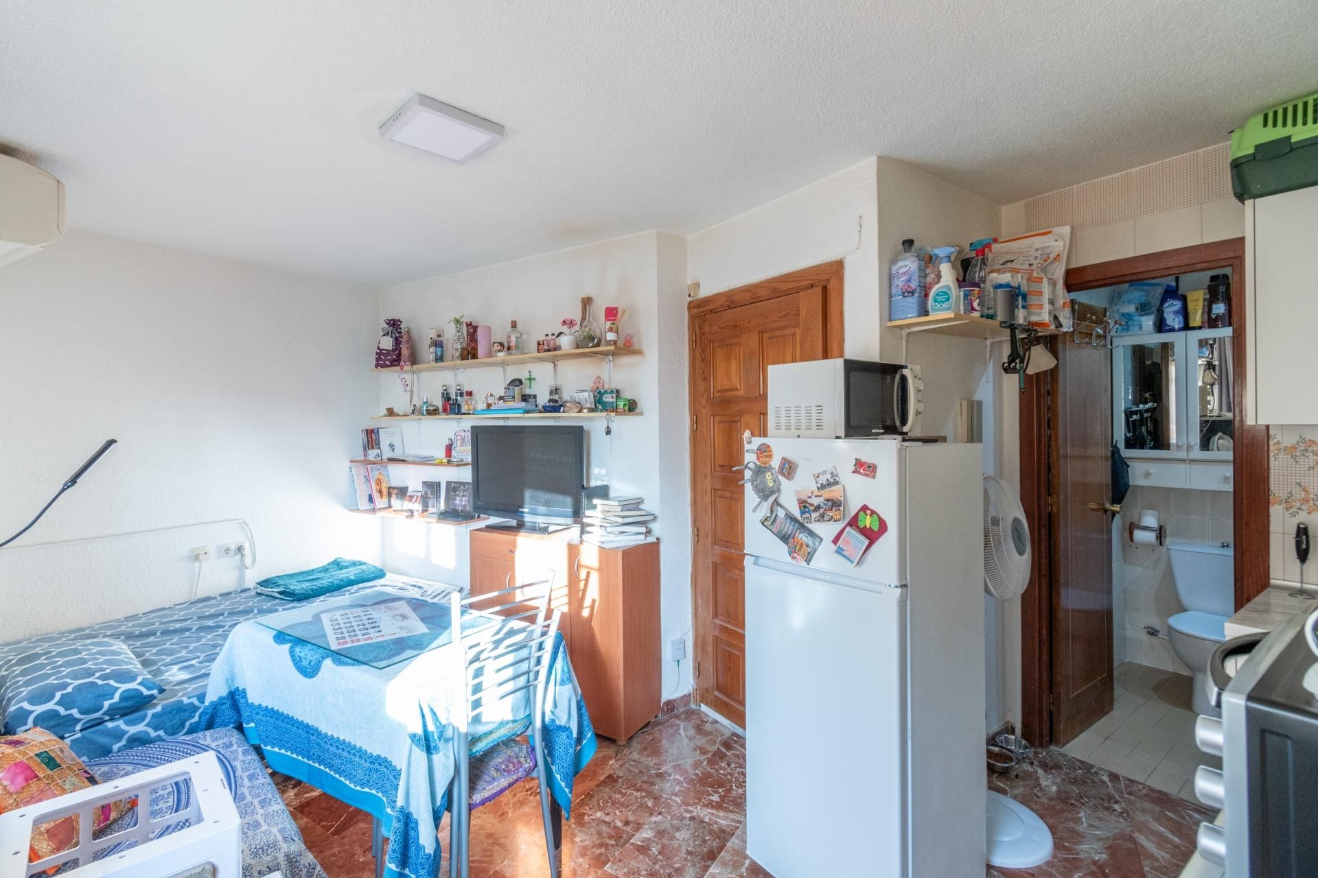 Cuina de Estudi en venda en  Granada Capital amb Aire condicionat i Calefacció