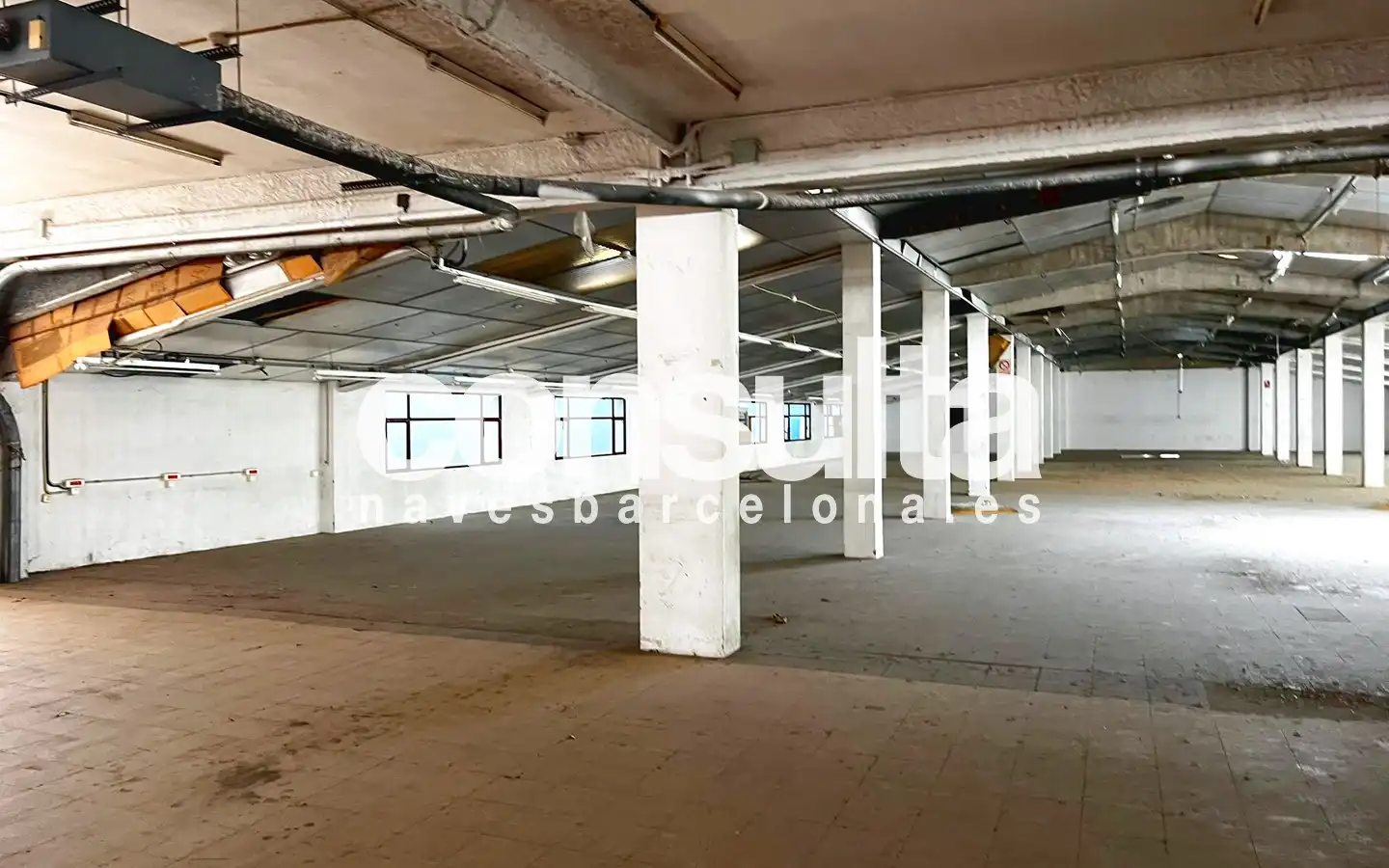 Fabrikhallen zur Miete in Mataró