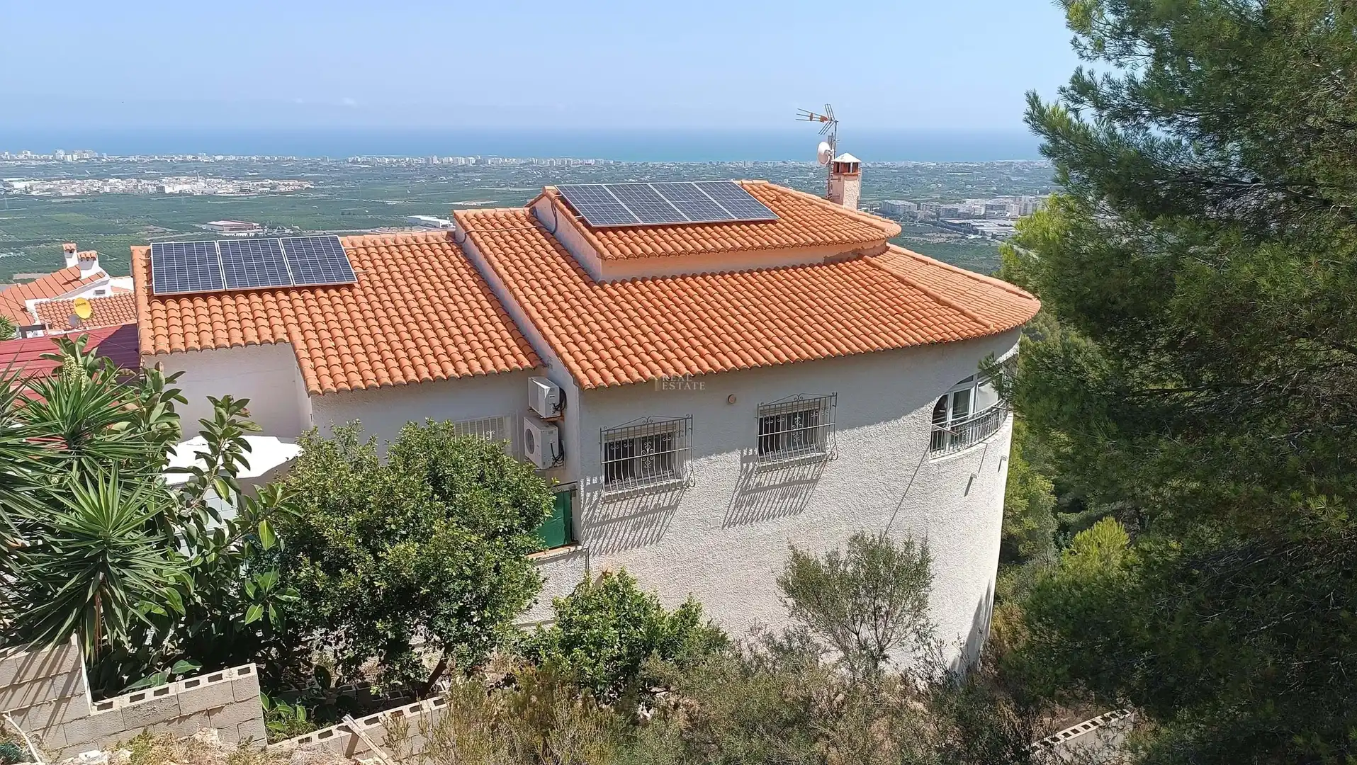 Casa en venta en UR TOSSAL GROSS 
 LA FONT D'EN CARROS (VALENCIA)