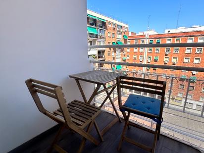 Balcony of Flat to rent in  Madrid Capital  with Air Conditioner, Heating and Parquet flooring