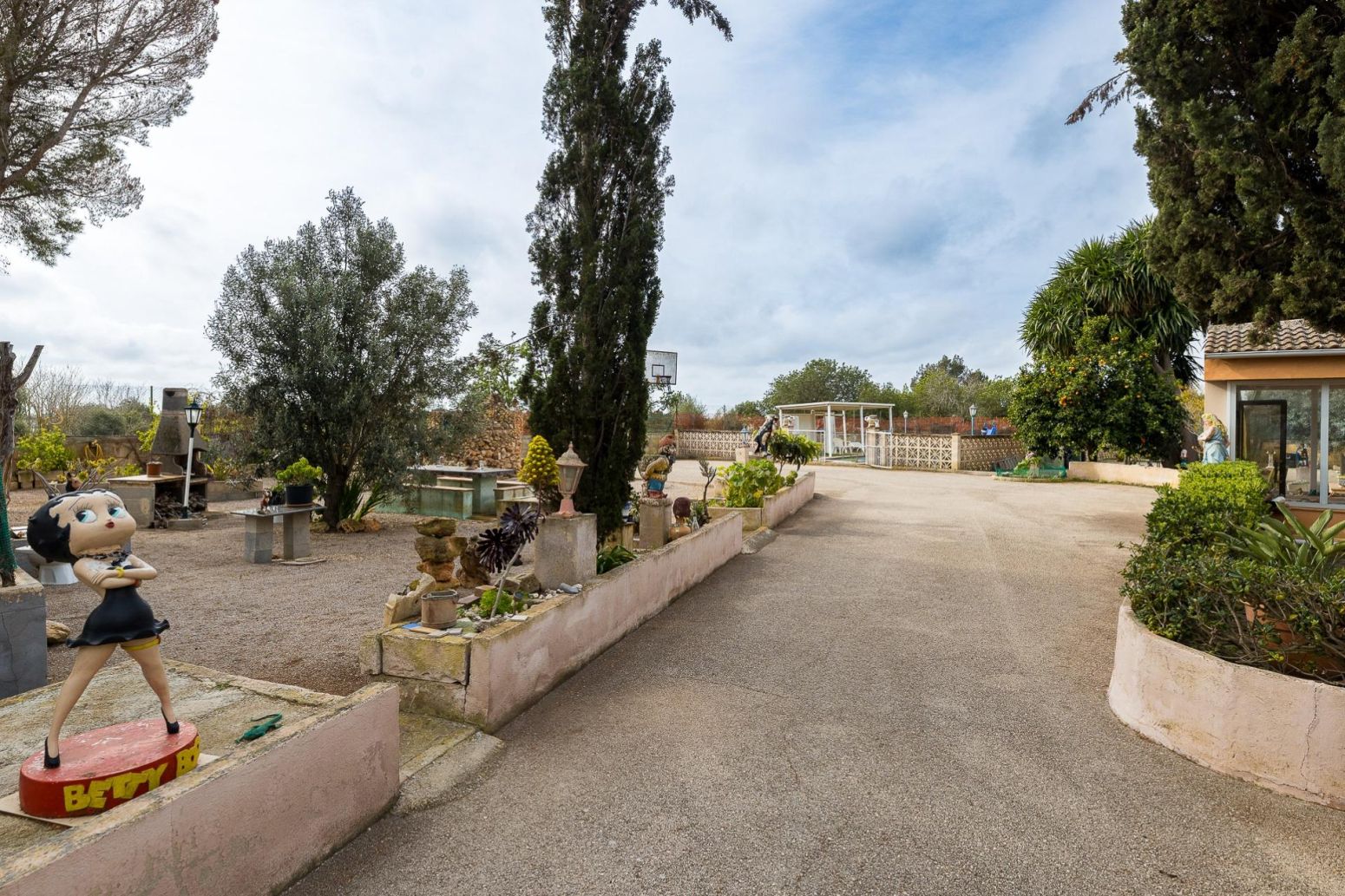 Jardí de Casa o xalet en venda en Llucmajor amb Parquet, Terrassa i Traster