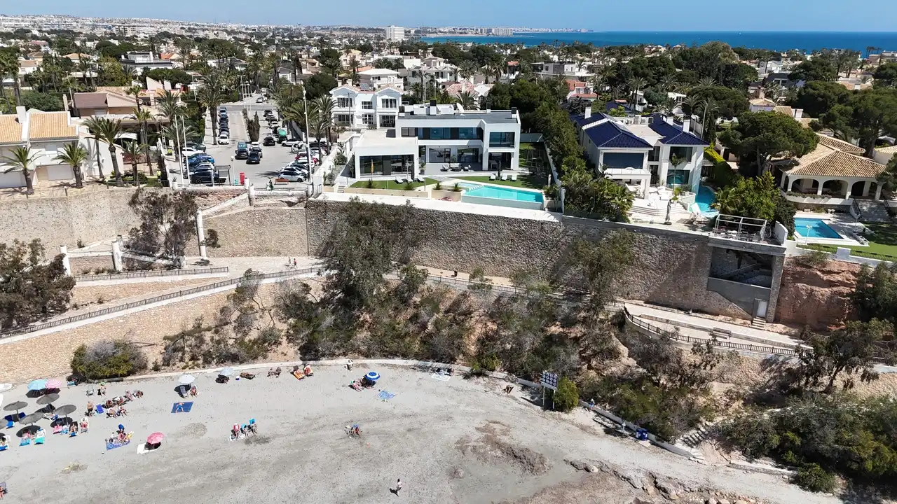 Villa mit Terrasse zum Verkauf in Orihuela Costa, imagen 4