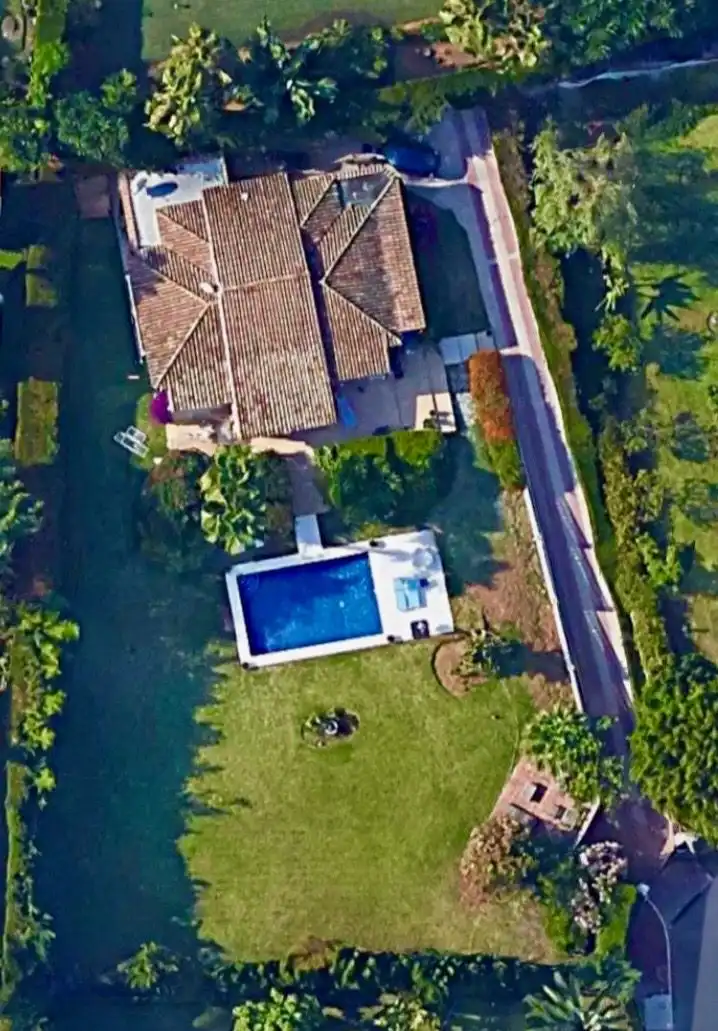 Chalet con piscina en venta en Avenida de las Golondrinas, imagen 40