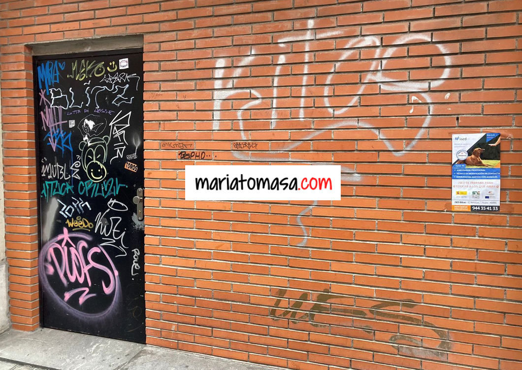 Exterior view of Box room for sale in Bilbao 
