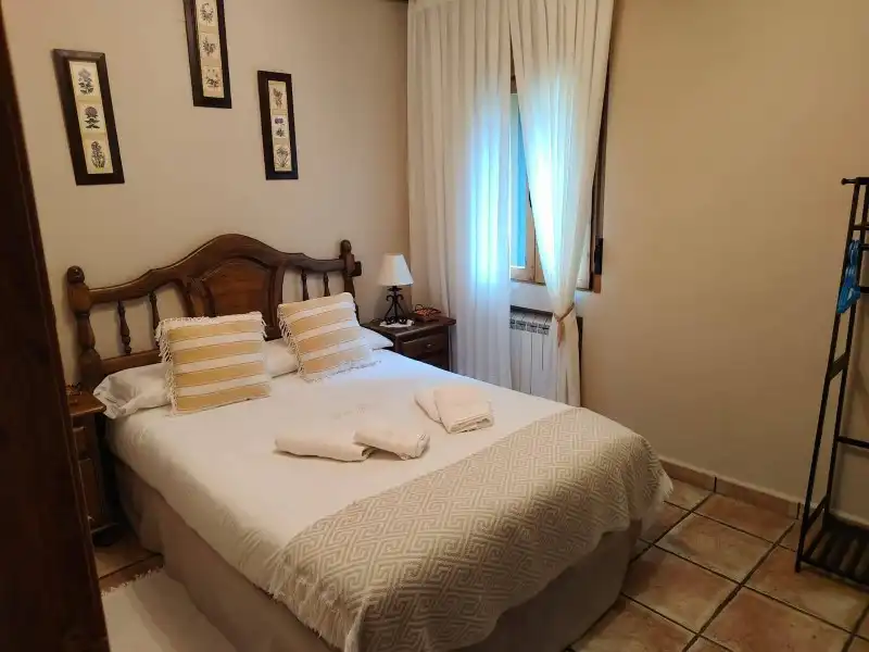 Habitación de Casa o chalet en venta en Bustarviejo con Calefacción, Parquet y Terraza