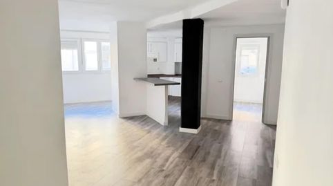 Foto 3 de Piso en venta en Avinguda del Cid, Tres Forques, Valencia Capital