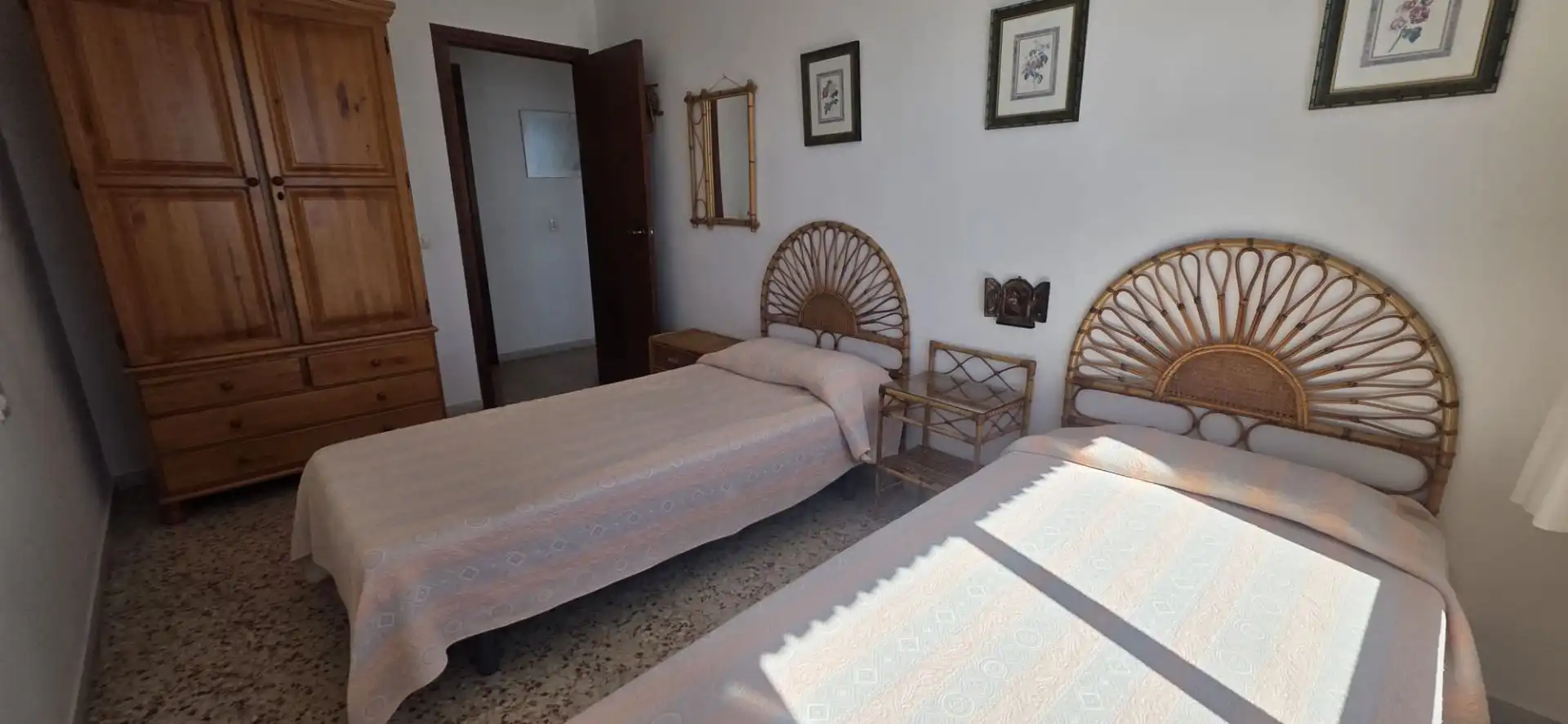 Schlafzimmer von Wohnungen zur Miete in Águilas mit Möbliert