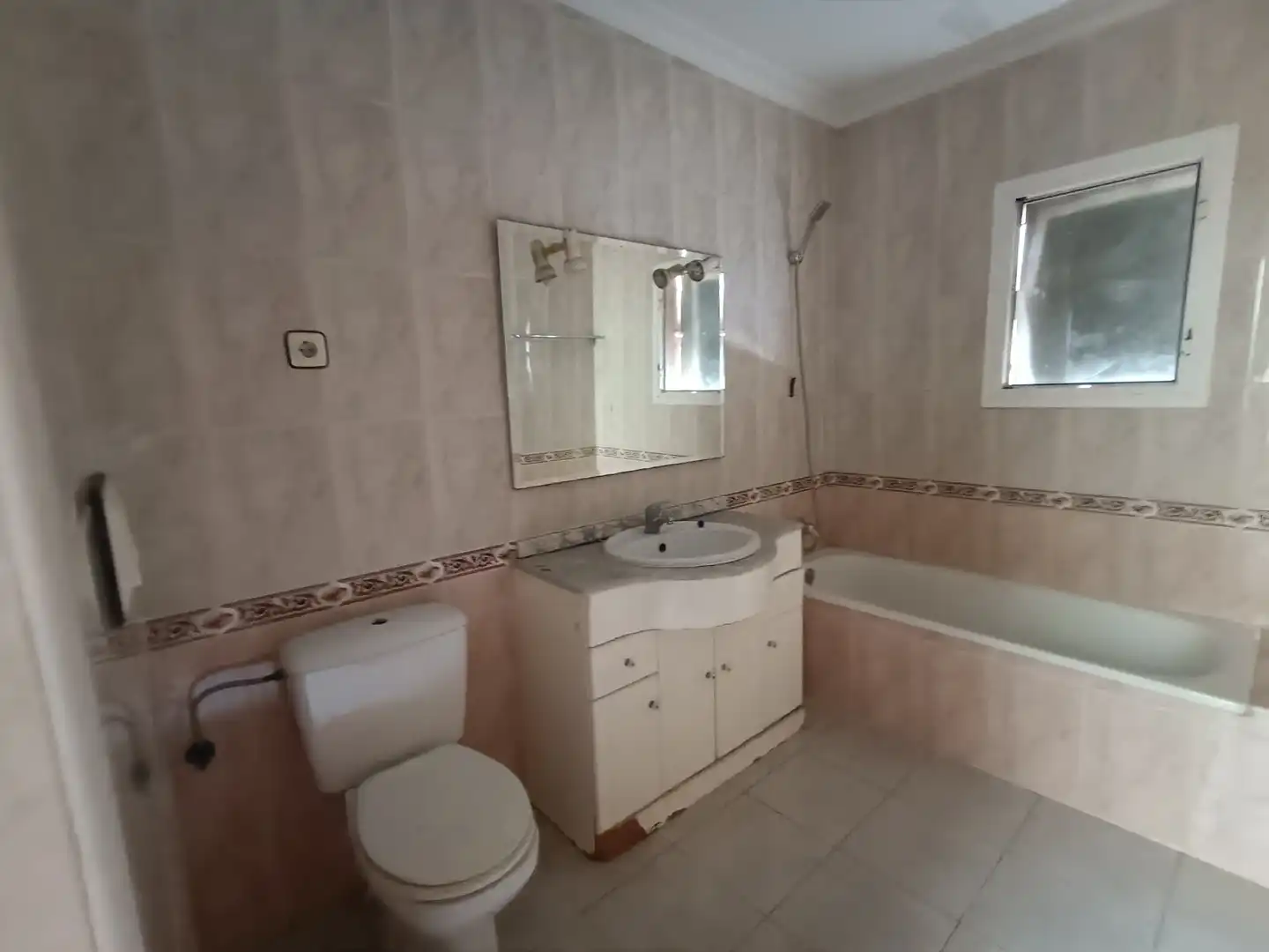 Casa bifamiliare in vendita a Av Castuera (Urb San Luis), imagen 5