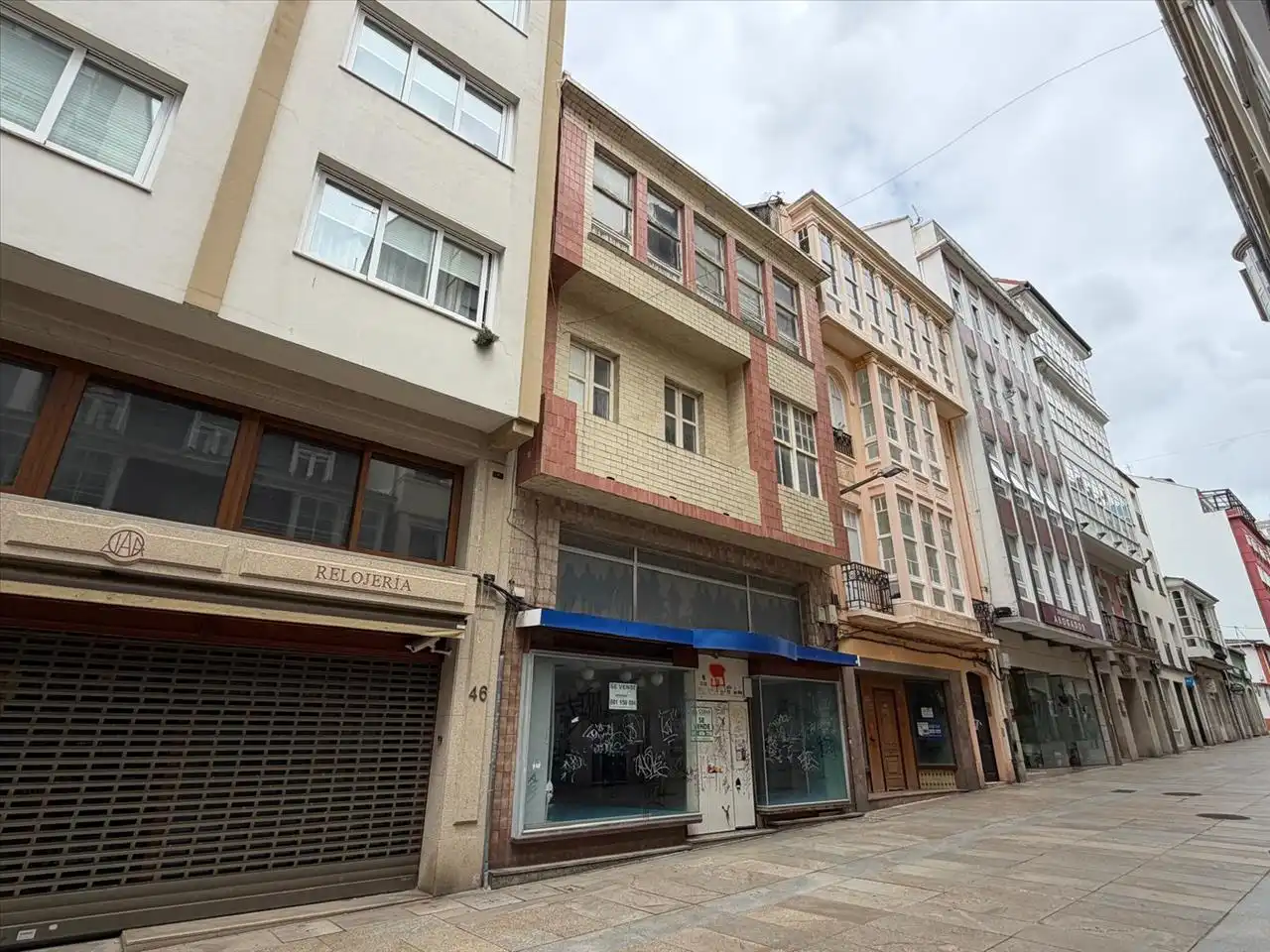 Vista exterior de Piso en venta en Ferrol