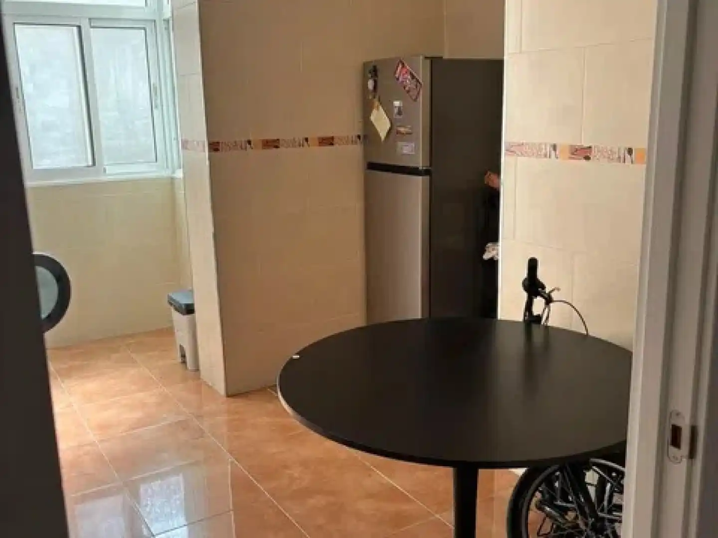 Cuina de Pis de lloguer en Málaga amb Aire condicionat, Terrassa i Moblat