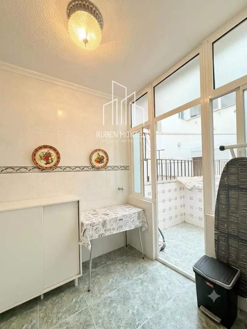 Exterior view of Flat for rent in Salamanca  with Heating, Terrace and Furnished
