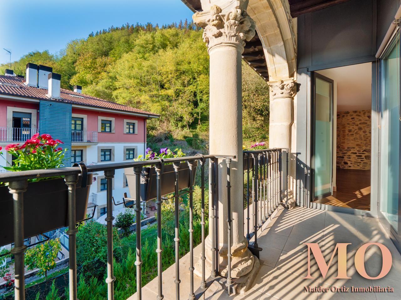 Duplex for sale in Mahasterreka Kalea