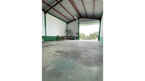 Parcela con edificación en venta en Cabra