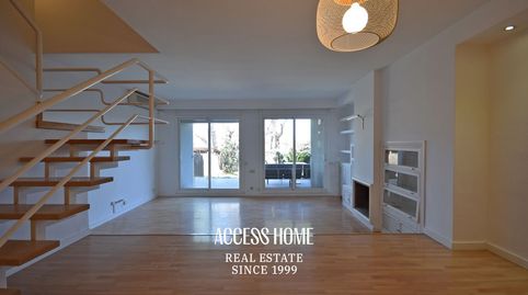 Foto 2 von Einfamilien-Reihenhaus zum Verkauf in Alella, Barcelona