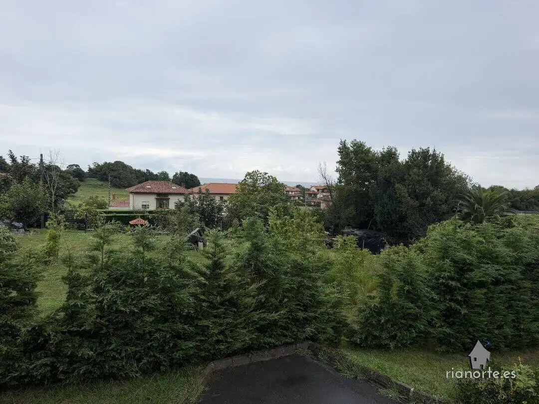Casa o xalet en venda en Llanes amb Calefacció, Jardí privat i Terrassa