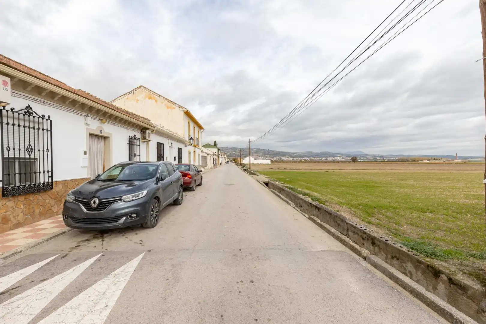 Terrenos y solares en venta en Calle Calle de Sol