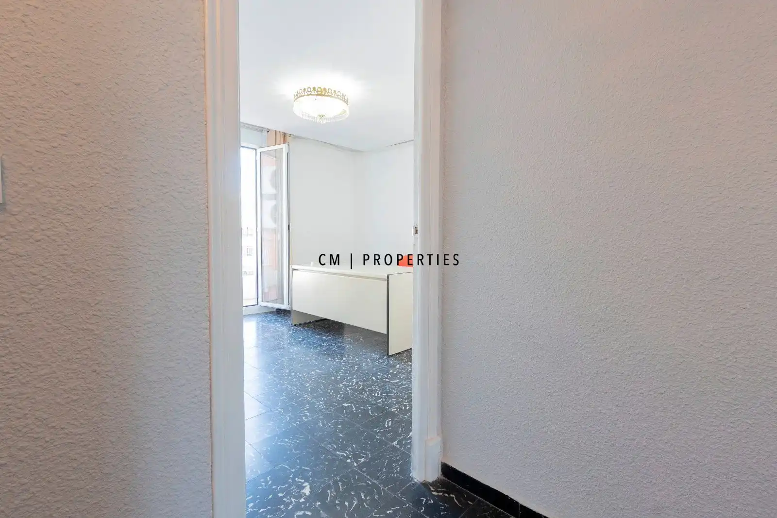 Office for rent in Valencia  with Air Conditioner, Heating and Furnished