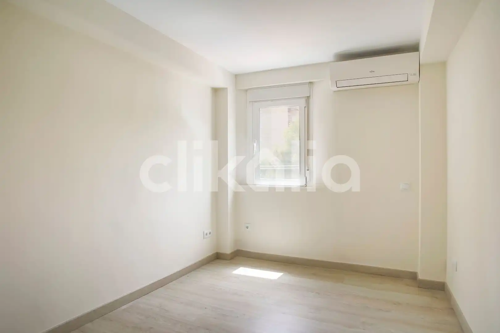 Habitación de Piso de alquiler en Alcalá de Henares con Aire acondicionado y Terraza