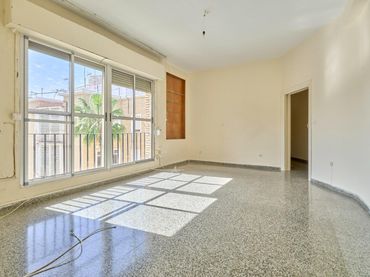 Piso con ascensor en venta en Calle Arcos