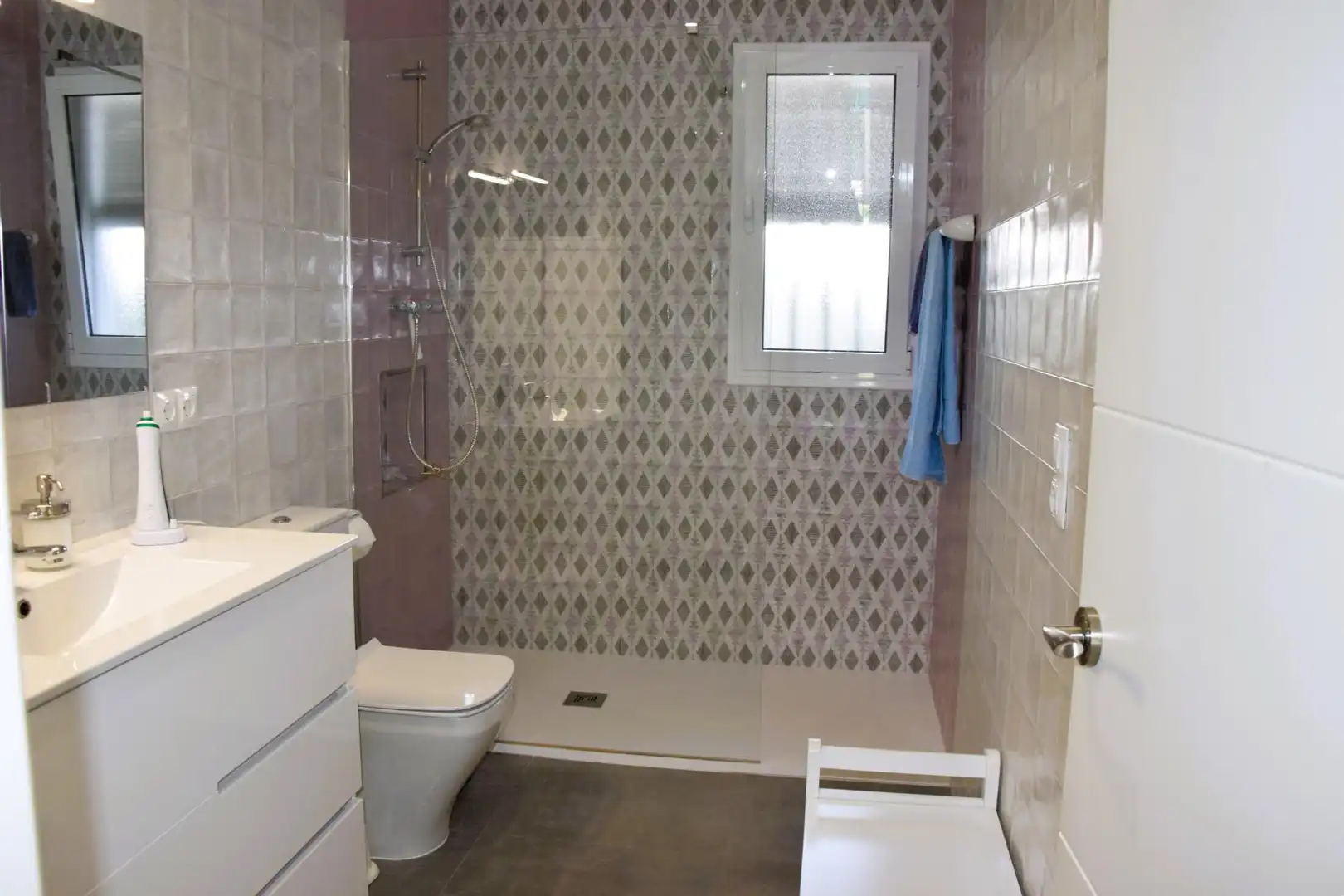 Bathroom of Houses for sale in El Portil  with Air Conditioner, Heating and Terrace