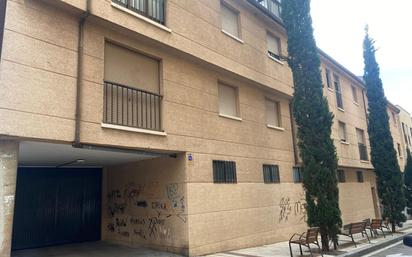 Exterior view of Flat for sale in Salamanca Capital  with Terrace, Storage room and Balcony