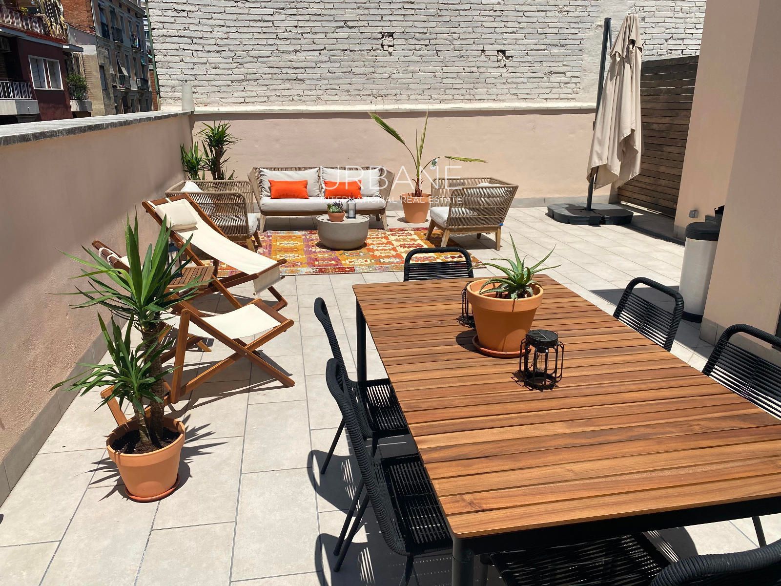 Terrassa de Àtic de lloguer en  Barcelona Capital amb Aire condicionat, Calefacció i Terrassa