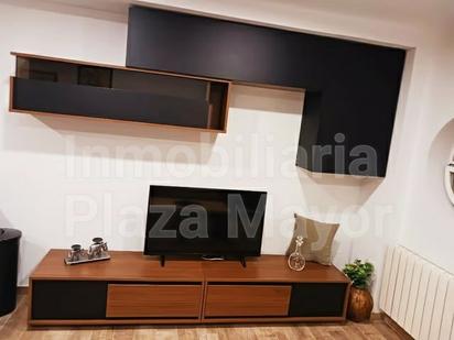 Living room of Apartment for sale in Salamanca Capital  with Heating, Parquet flooring and Furnished