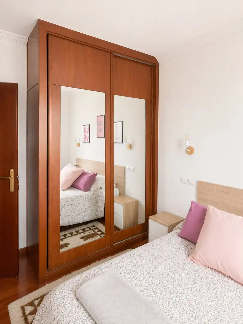 Habitación de Piso en venta en Sevilla con Aire acondicionado, Calefacción y Trastero