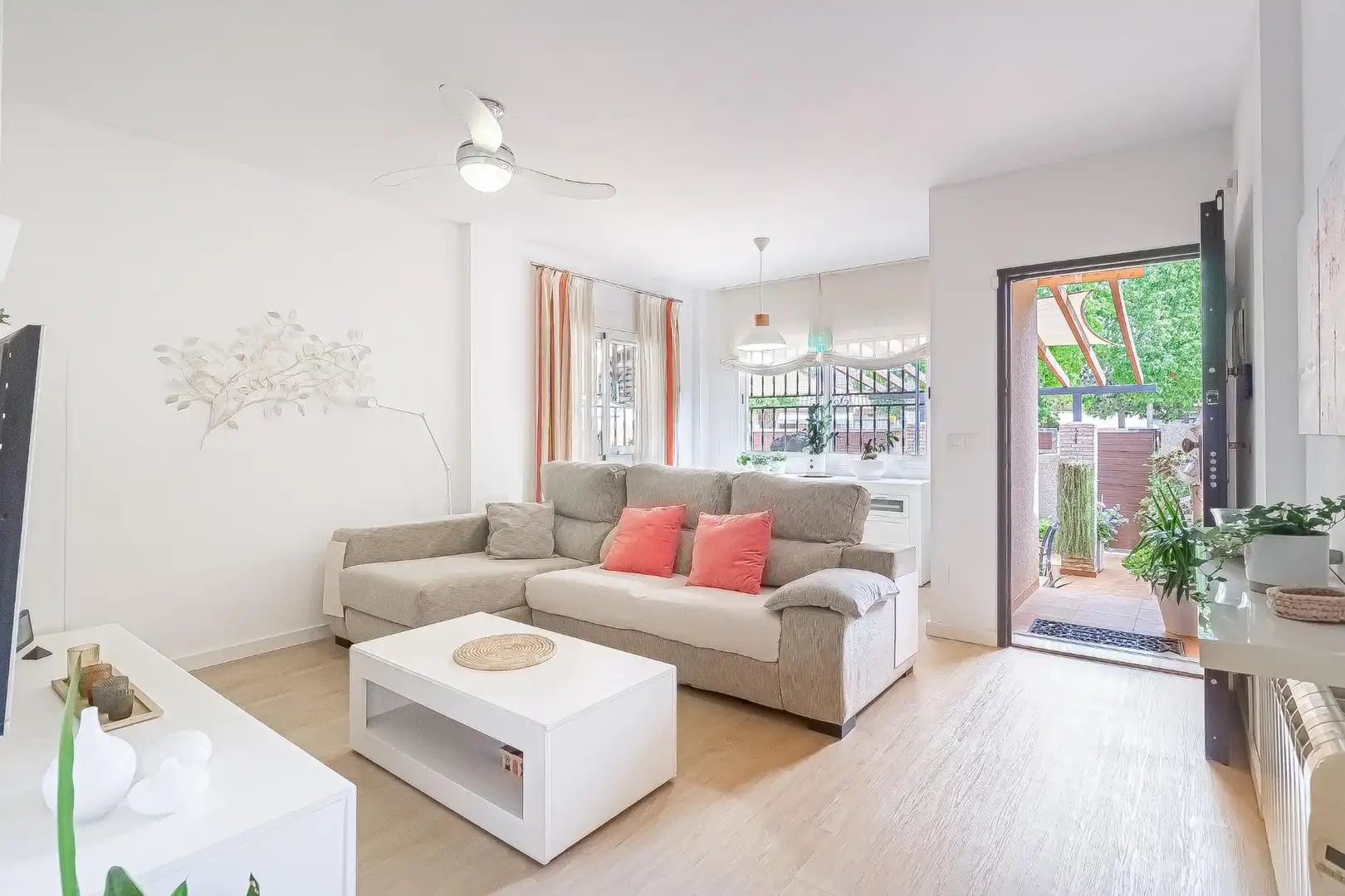 Duplex with terrace for sale in Plaza Plaza Cerezo, imagen 6